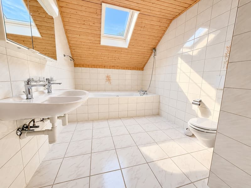 Spacieux appartement de 3,5 pièces avec grand balcon à Tinterin (7)