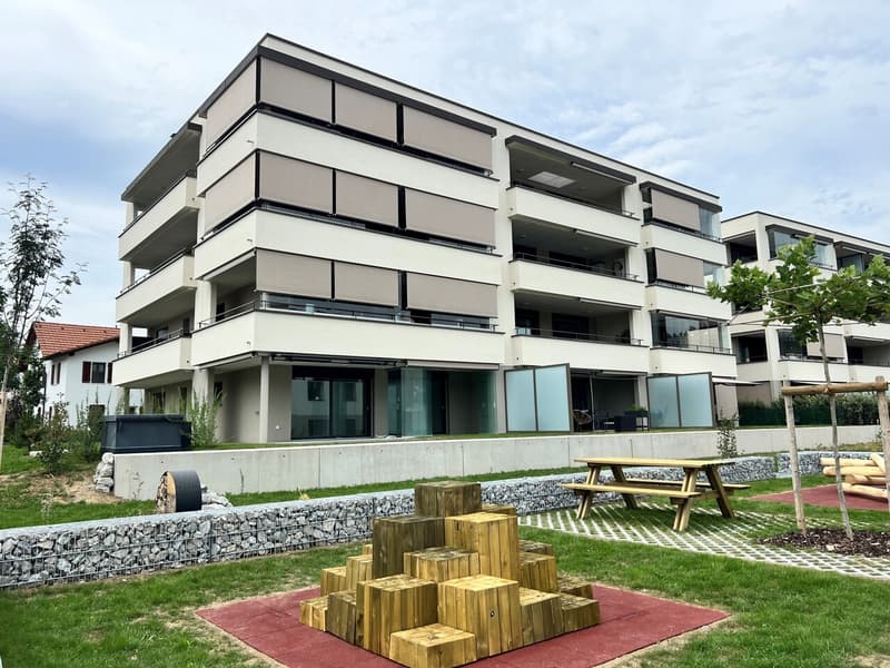 Appartement de 4,5 pièces au rez-de-chaussée - avec terrasse et jardin (1)