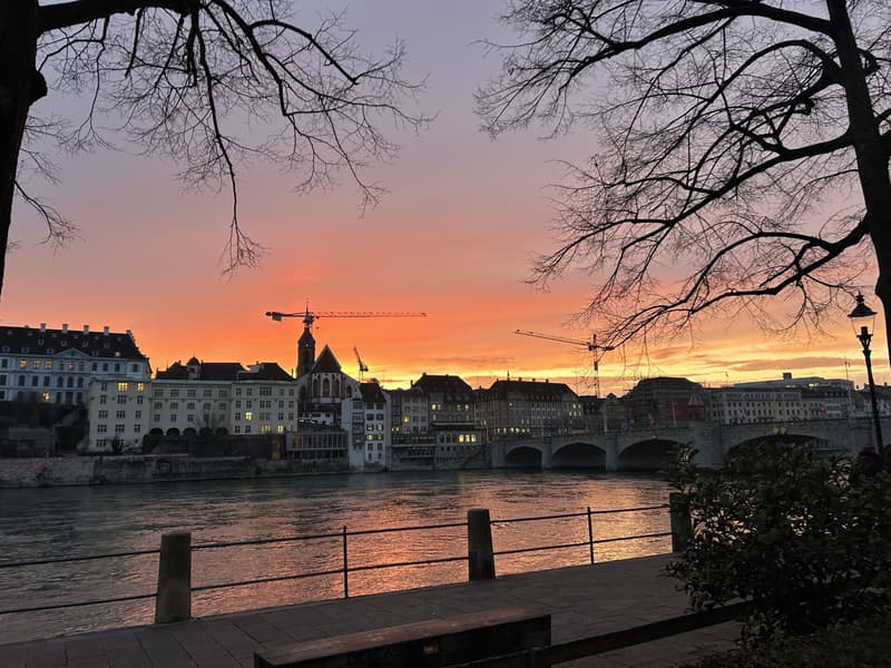 Am Puls der Stadt Basel - 1.5 Zimmerwohnung am Rhein zu vermieten (1)