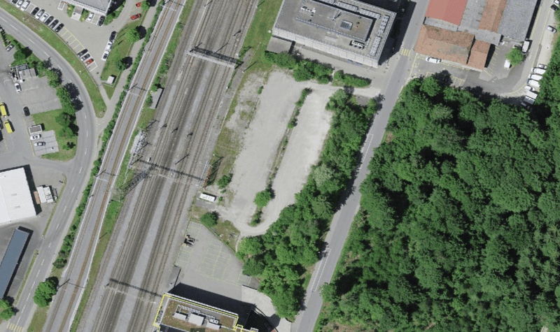 Bauland  Parzelle / Gewerbe