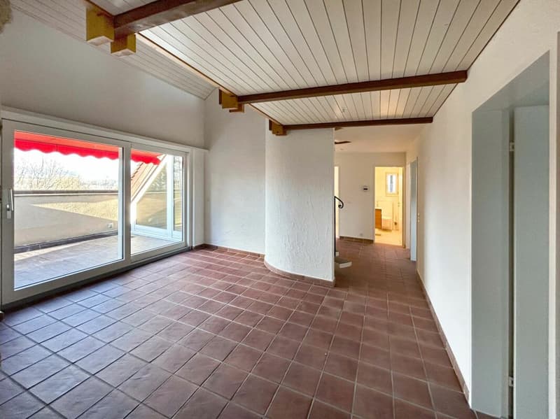 Wohnen mit Ausblick - 4.5-Zimmer-Maisonettewohnung mit moderne Küche (5)