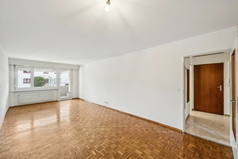 ...mit Zugang zum Balkon