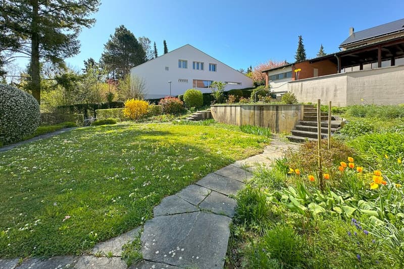Gartenansicht leicht erhöht