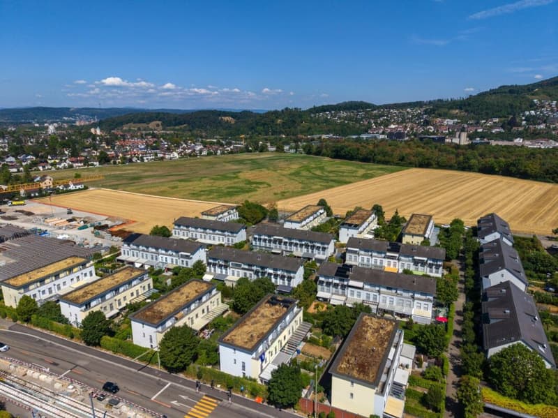 5.5-Zimmer-Reiheneinfamilienhaus mit Sitzplatz, Garten und zusätzlichem Balkon (13)