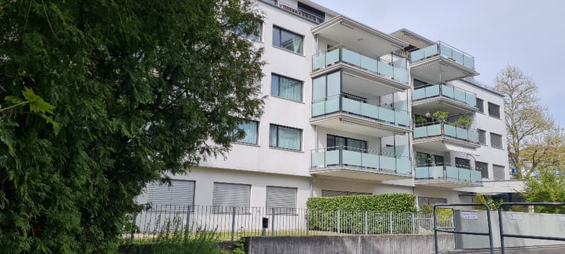 helle Wohnung an zentralem Standort mit Weitsicht (2)