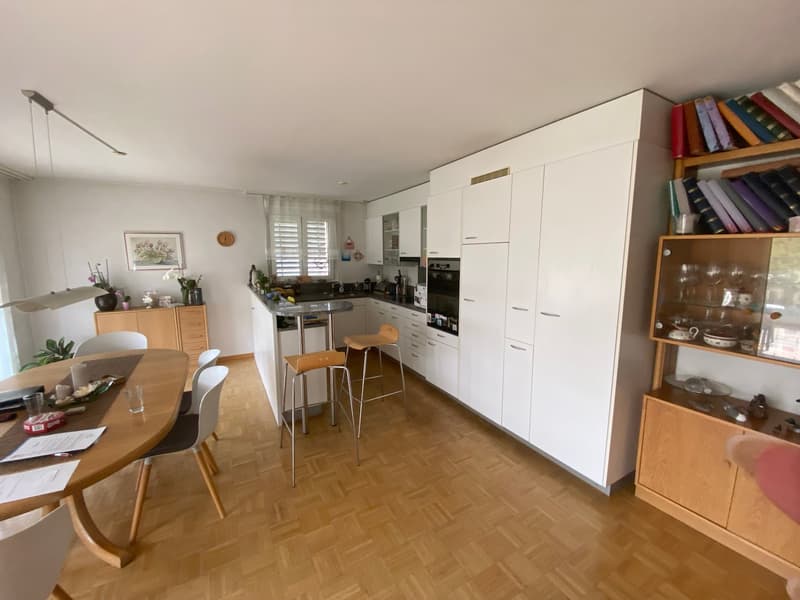 Charmante 4.5-Zimmer-Attika-Wohnung mit Aussicht in Winterthur Hegi (6)