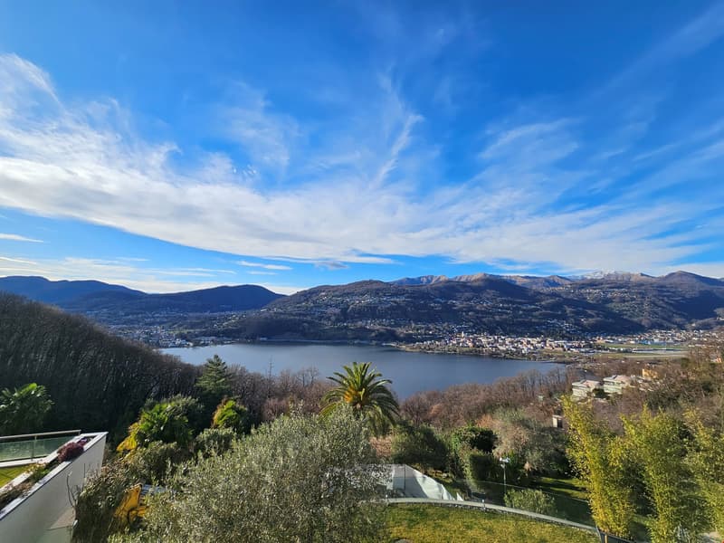 Montagnola: prestigious 4.5 room with large terraces and lake view (2)