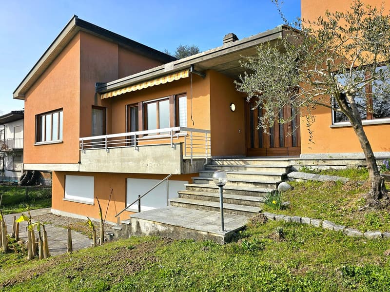 Castel San Pietro Corteglia: importante villa unifamiliare con vista dominante sulle colline (16)