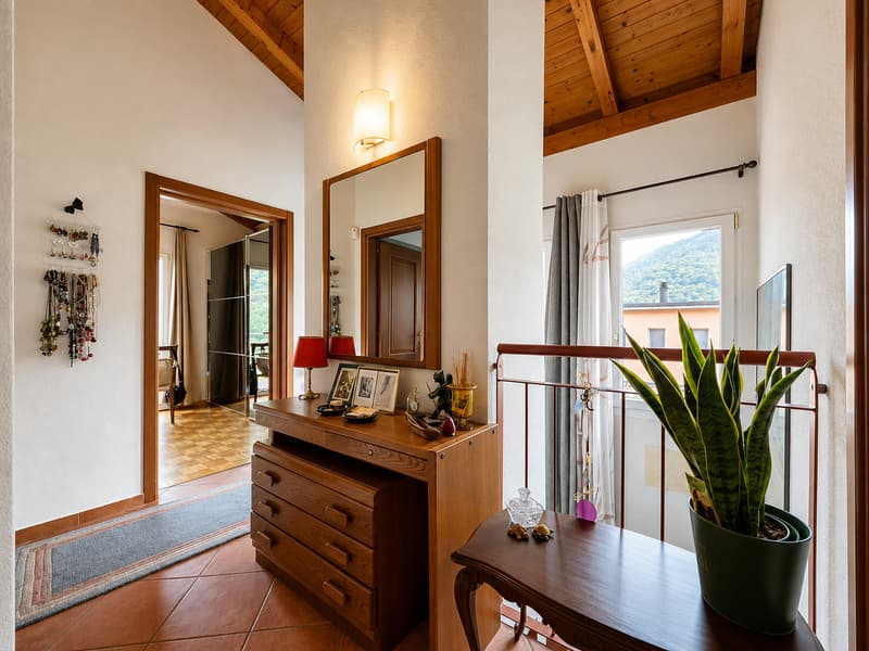 Sigirino: Deliziosa casa unifamiliare 4.5 locali immersa nella natura (10)