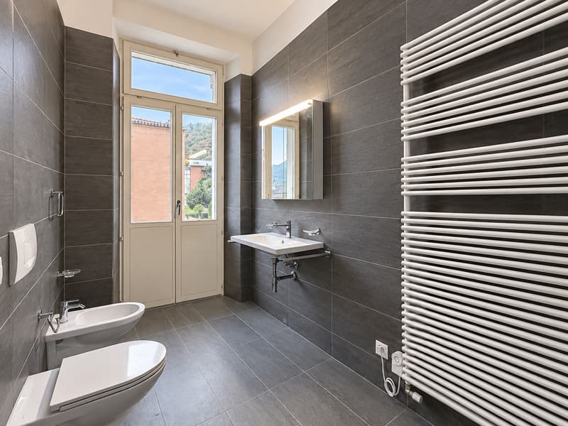 Bellinzona: Affittasi elegante e rinnovato 4.5 locali in stabile d'epoca a due passi dal centro (10)