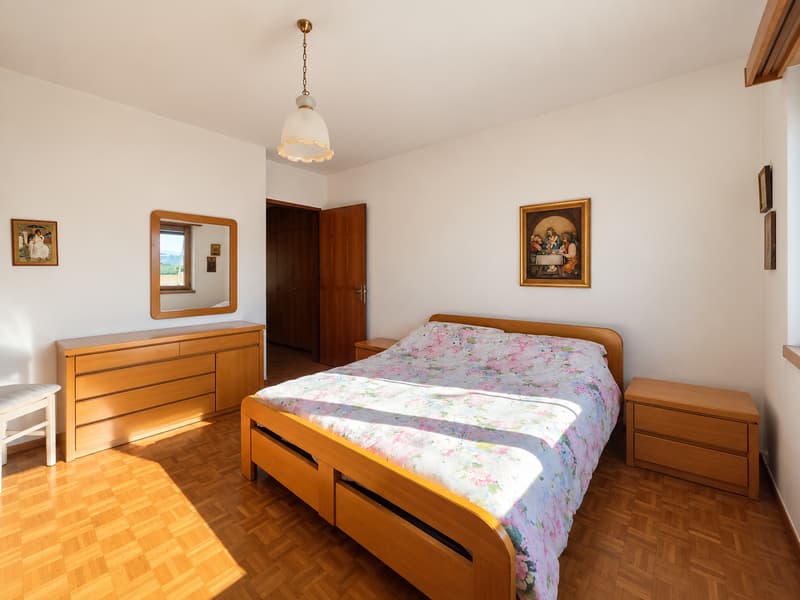 Lugano Viganello: Elegante attico 4.5 locali con spettacolare terrazza panoramica (11)