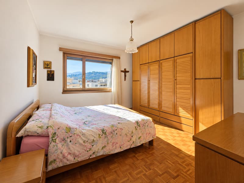 Lugano Viganello: Elegante attico 4.5 locali con spettacolare terrazza panoramica (10)