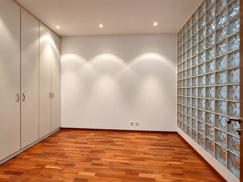 Chiasso: Elegante ufficio di rappresentanza 5 locali in zona centrale (7)