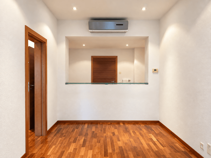 Chiasso: Elegante ufficio di rappresentanza 5 locali in zona centrale (4)