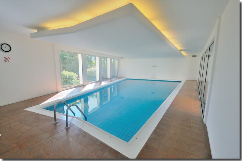 Hallenbad