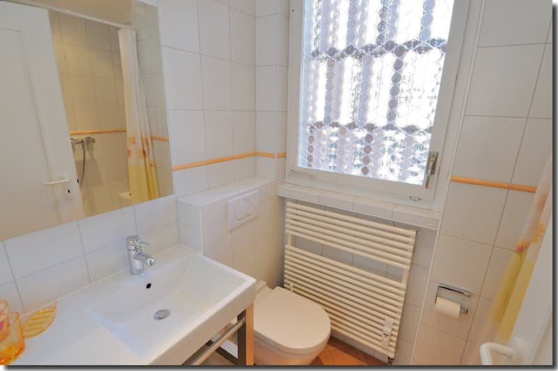 Bad mit Dusche