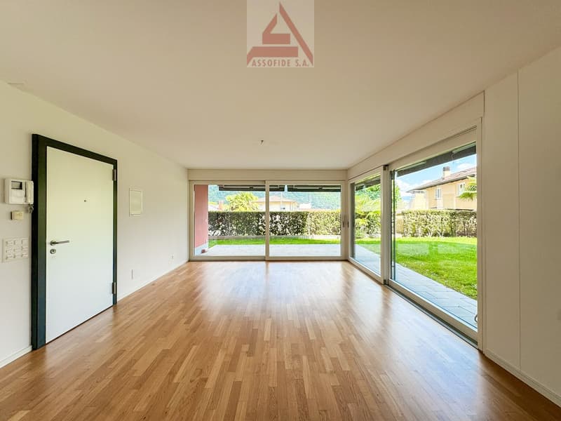 Appartamento di 4.5 locali con giardino / 4.5-Zimmerwohnung mit Garten (3)