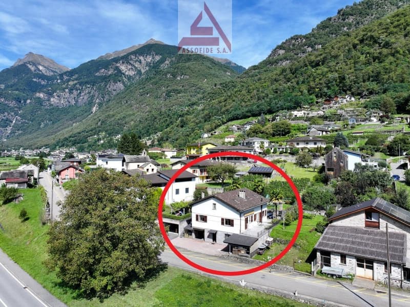 Casa di 10.5 locali / 10.5 - Zimmer - Haus (2)