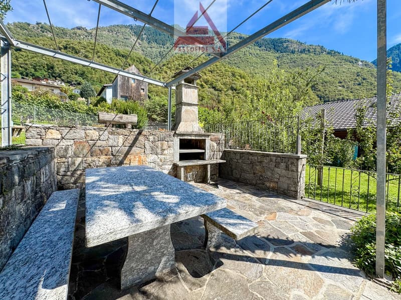 Casa di 10.5 locali / 10.5 - Zimmer - Haus (13)