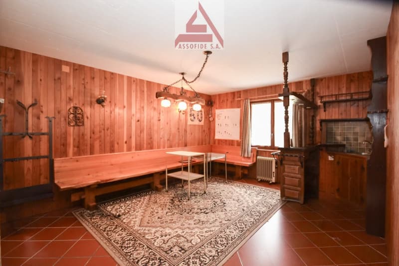 Casa di 10.5 locali / 10.5 - Zimmer - Haus (5)