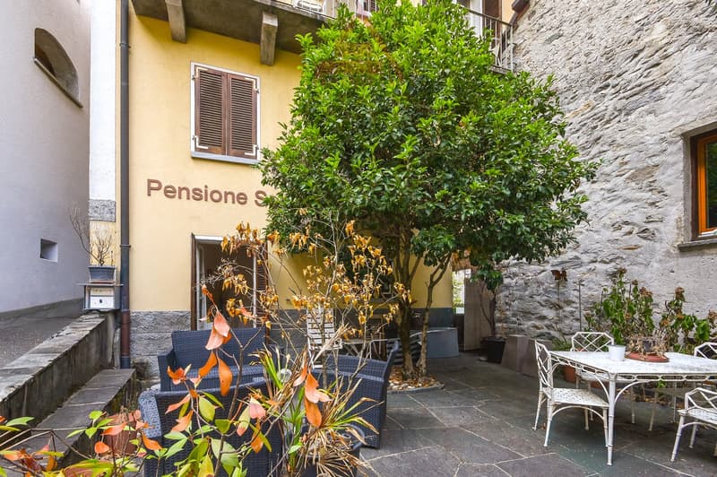 Tipica casa ticinese / Typisches Tessinerhaus (13)