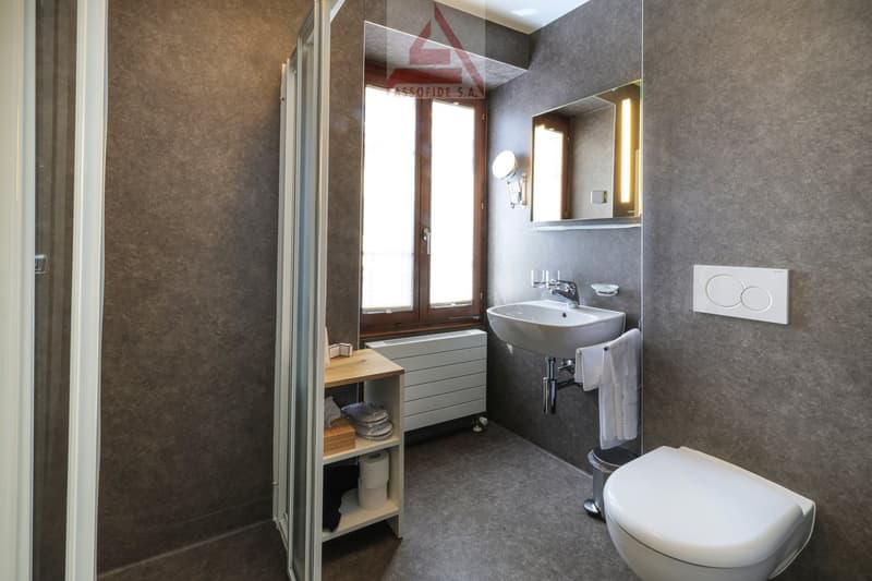 Piccolo boutique hotel con ristorante e ostello / Kleines Boutique-Hotel mit Restaurant und Hostel (9)