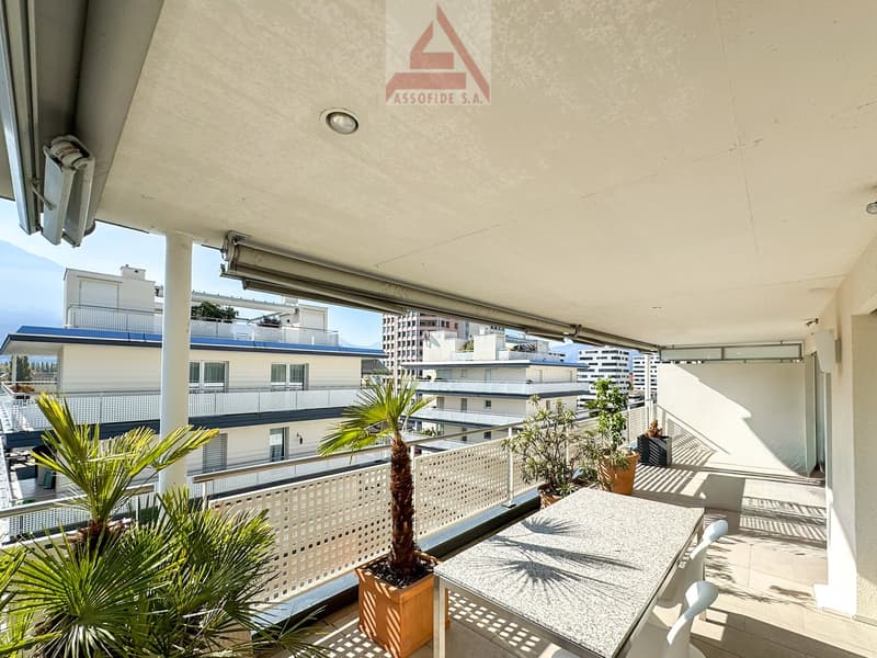 Attico con terrazza panoramica / Attika-Wohnung mit Panoramaterrasse (7)