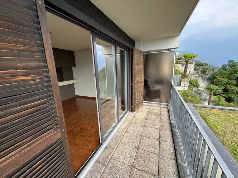 Charmante 1.5-Zimmer-Wohnung mit Balkon und Seeblick in Minusio (2)