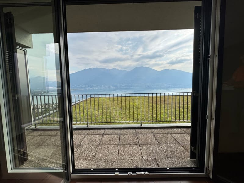 Charmante 1.5-Zimmer-Wohnung mit Balkon und Seeblick in Minusio (3)