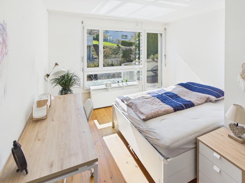 Stilvoll renoviertes 6.5 Zimmer-Reiheneinfamilienhaus (7)