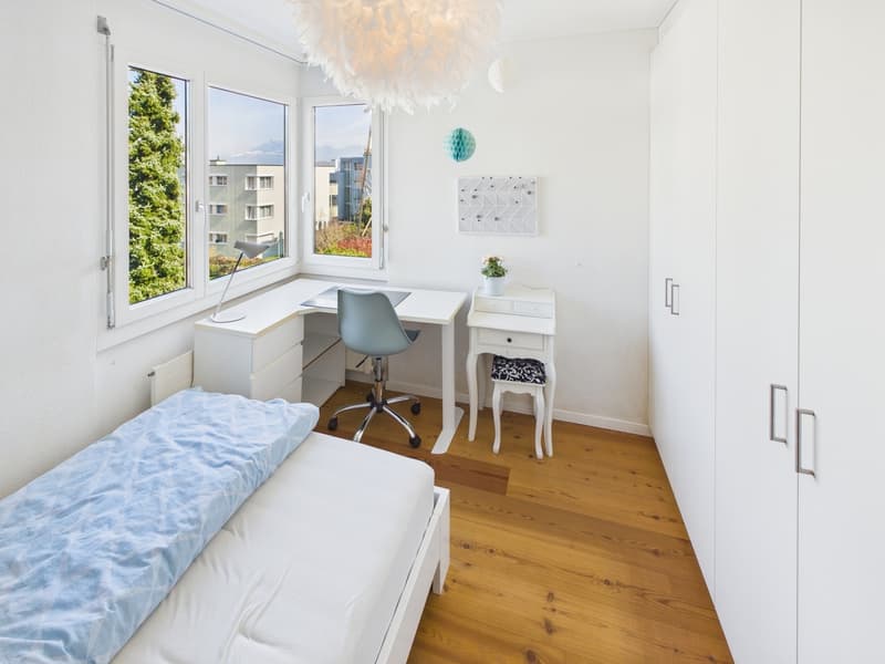 Stilvoll renoviertes 6.5 Zimmer-Reiheneinfamilienhaus (13)