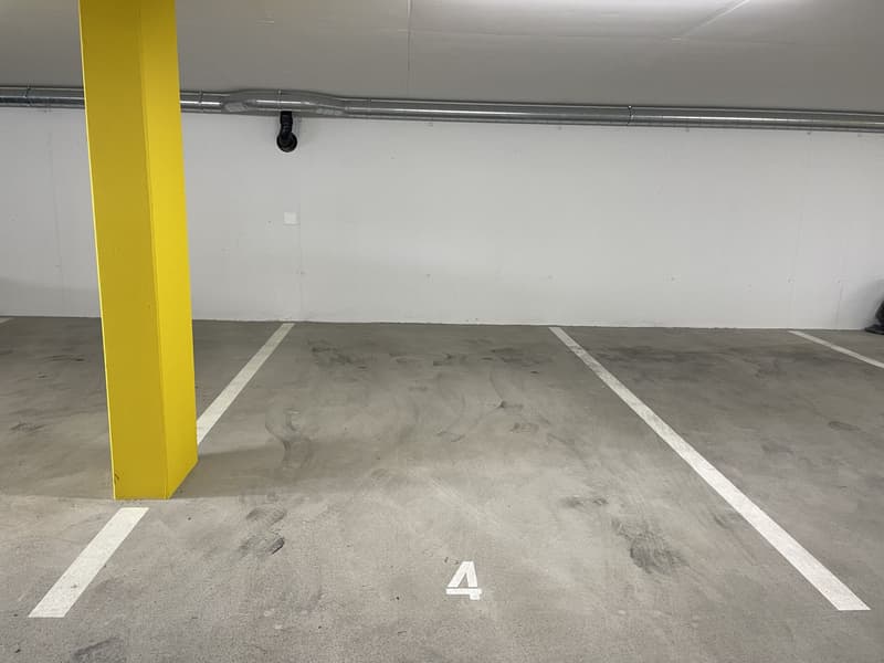 Garagenplatz in moderner Einstellhalle (4)