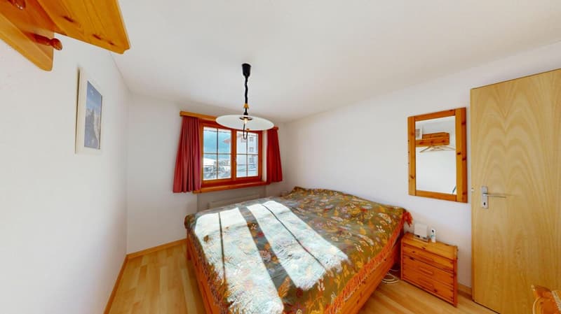 Heimelige 2.5-Zimmer-Wohnung mit Ausblick (7)