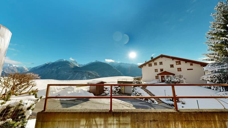Heimelige 2.5-Zimmer-Wohnung mit Ausblick (9)