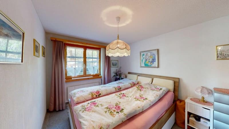 Charmante 2.5-Zimmer-Wohnung mit Panorama (6)
