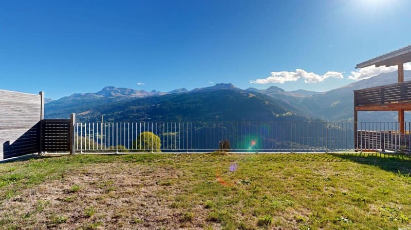 Pany: Sonniges Zuhause mit Garten und Weitblick (15)