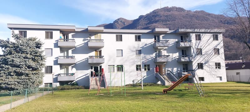 Pambio Noranco – Subentrante appartamento 2.5 Locali Ideale per Bambini (1)