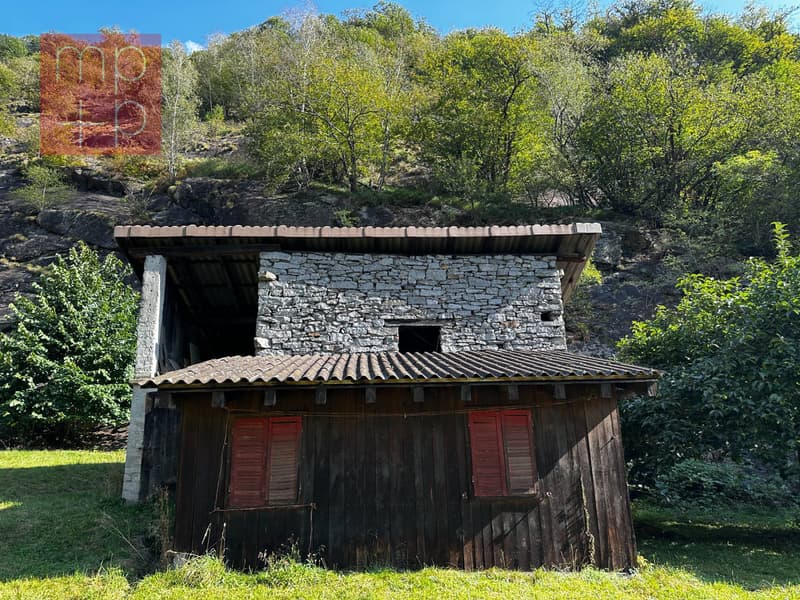 Casa unifamiliare - Lavorgo (5)