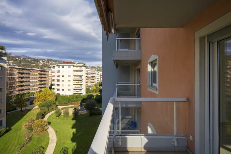 Affittasi a Viganello moderno e luminoso appartamento di 3 locali (4)
