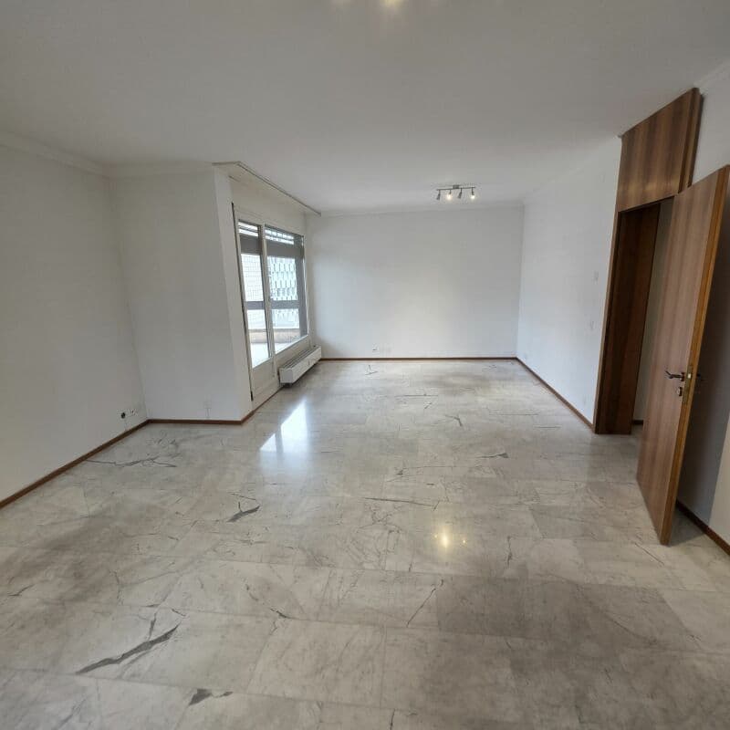 Affittasi ufficio in centro Lugano (2)