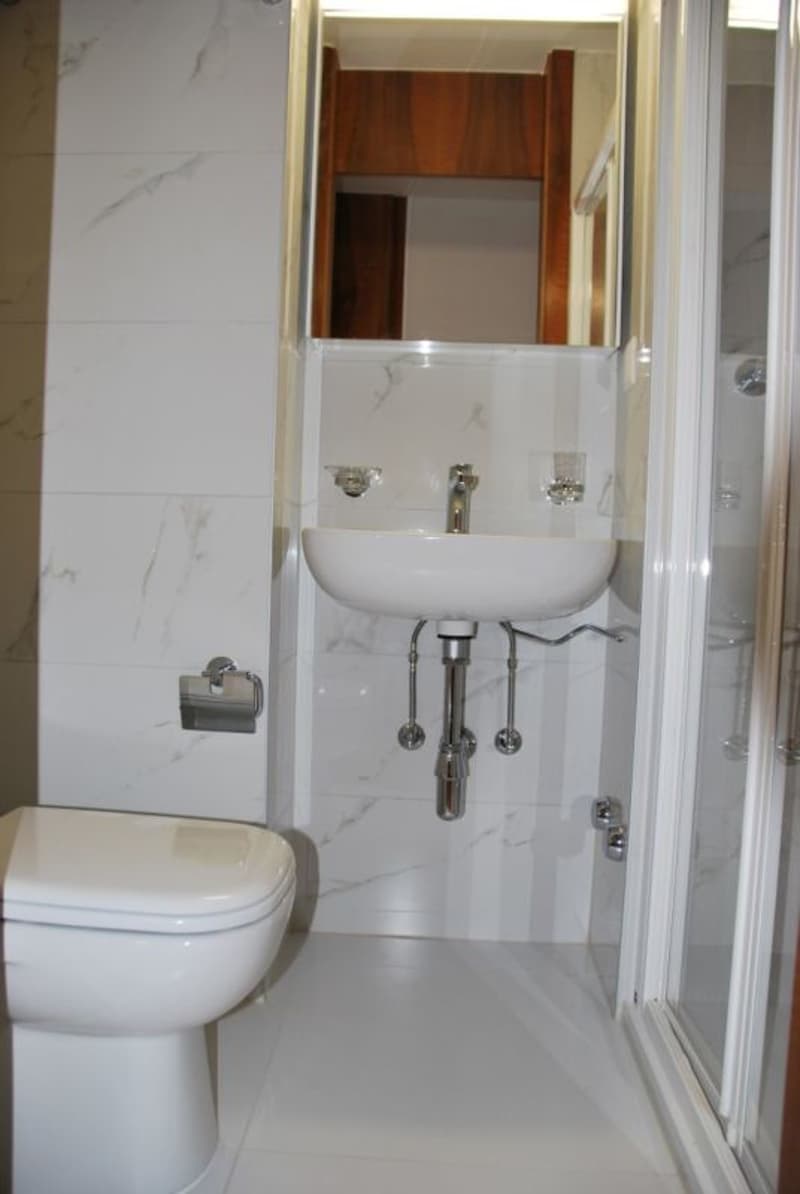 Cercasi subentrante appartamento ristrutturato recentemente in centro Lugano (6)