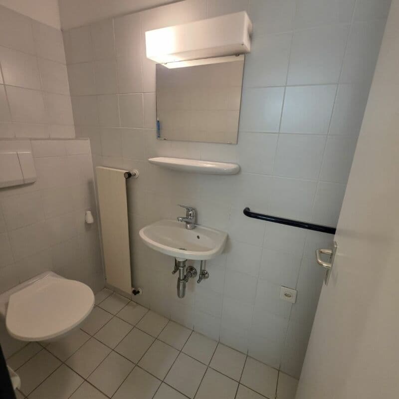 Affittasi ufficio in centro Lugano (12)