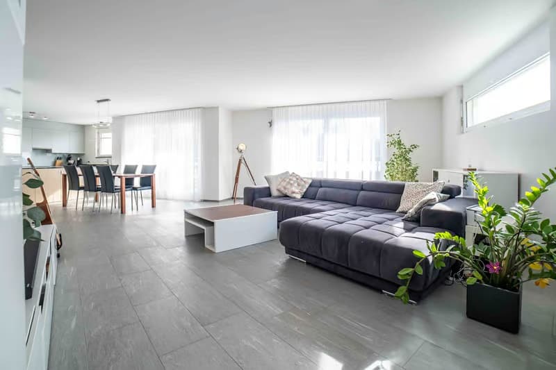 Helle 4.5-Zimmer-Wohnung mit Balkon in Bülach – sofort verfügbar! (5)