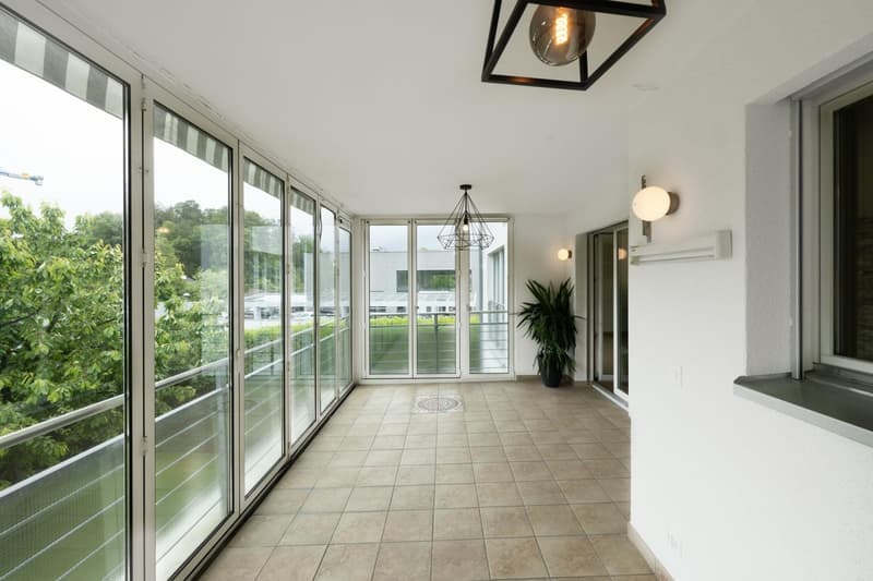 Geräumige 4.5-Zimmer-Wohnung mit Balkon und Garage in Thalwil (5)
