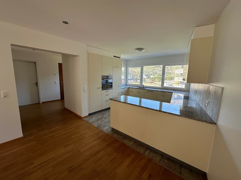 Spacieux appartement de 4 1/2 pièces à Sion (10)