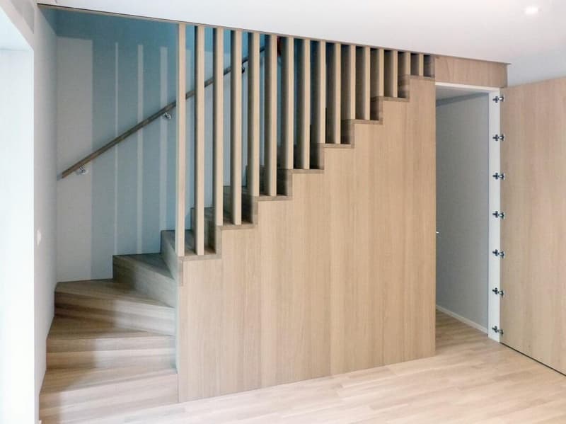 Geräumige 6.5-Zimmer-Wohnung mit Balkon und Garage in Basel (11)