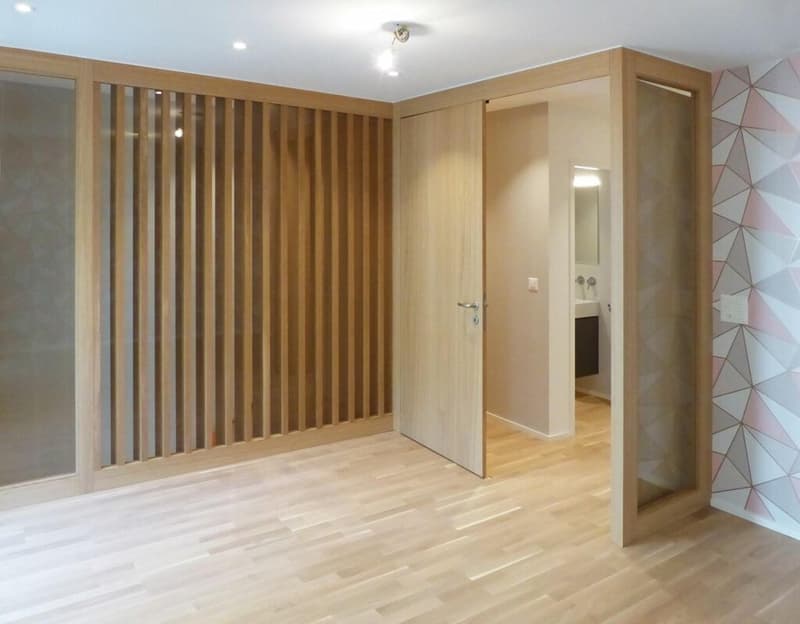 Geräumige 6.5-Zimmer-Wohnung mit Balkon und Garage in Basel (5)