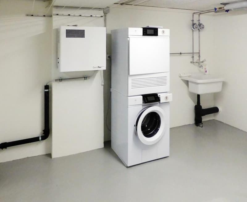 Geräumige 6.5-Zimmer-Wohnung mit Balkon und Garage in Basel (7)