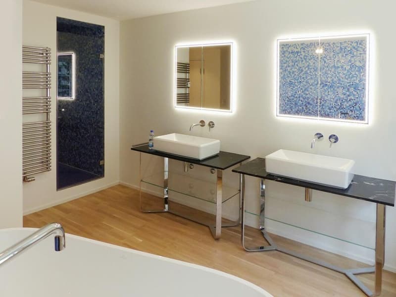 Geräumige 6.5-Zimmer-Wohnung mit Balkon und Garage in Basel (8)