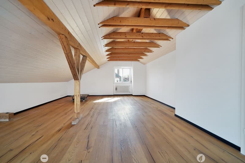 Charmante 3.5-Zimmer-Wohnung mit Balkon in Biel – sofort verfügbar (7)